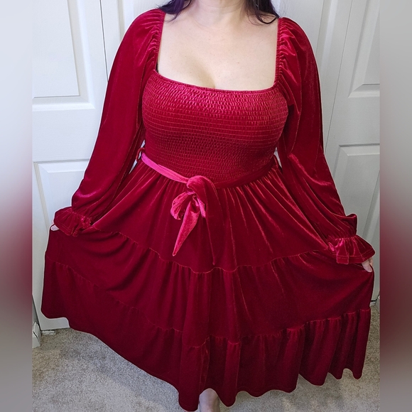 Gothic Red Velvet Dress Bell Cuff XL - Picture 2 of 5